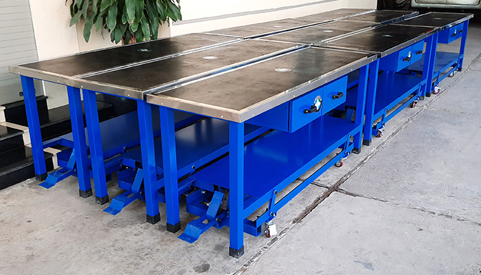 Bàn nguội - bàn thao tác kỹ thuật mặt cao su