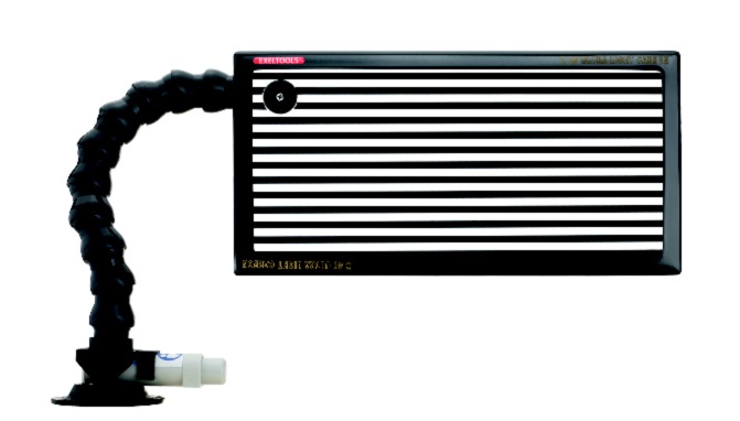 den-soi-vet-loi-lom-vo-xe-tai-nan